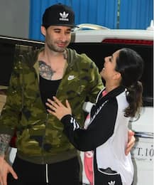 ছেলেমেয়ে নিয়ে বরের সঙ্গে আউটিংয়ে সানি লিওন