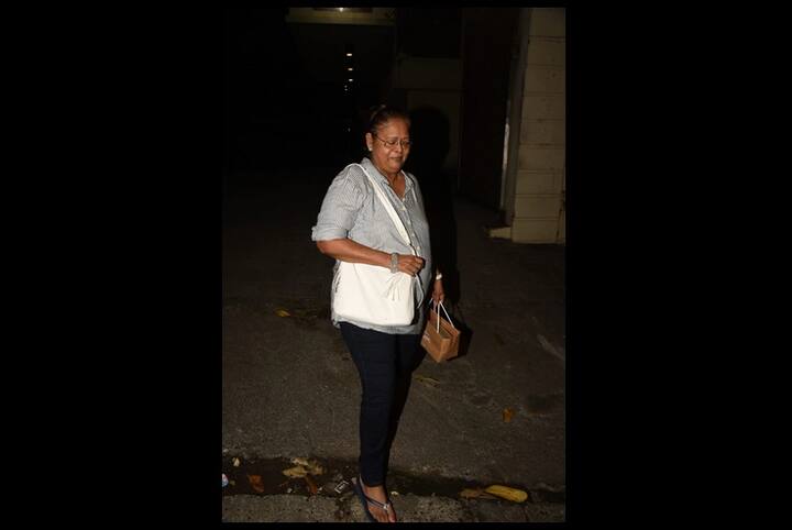 দেখুন, মালাইকার মা-কে। 