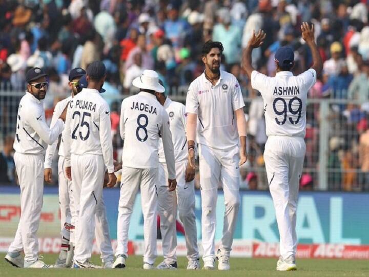 Eden pink ball teast-Bangladesh 106 all out in first innings পিঙ্ক বল টেস্ট: ইশান্তের পাঁচ উইকেট, মাত্র ১০৬ রানে গুটিয়ে গেল বাংলাদেশের প্রথম ইনিংস
