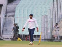 ইডেন টেস্টে ভেঙেছে আঙুল, মুম্বইয়ে সফল অস্ত্রোপচার ঋদ্ধিমানের, রিহ্যাবের জন্য যাবেন বেঙ্গালুরু