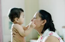 শিশুর সূক্ষ্ম ত্বকের সুরক্ষার জন্য সঠিক পণ্য বেছে নেওয়া জরুরি