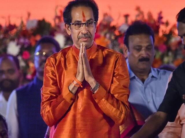 মহারাষ্ট্রে আস্থা ভোট জিতল উদ্ধব ঠাকরে সরকার, ওয়াক আউট বিজেপির