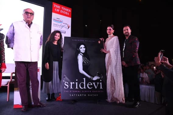 গত বছর ২৪ ফেব্রুয়ারি দুবাইয়ে শ্রীদেবীর মৃত্যু হয়। 