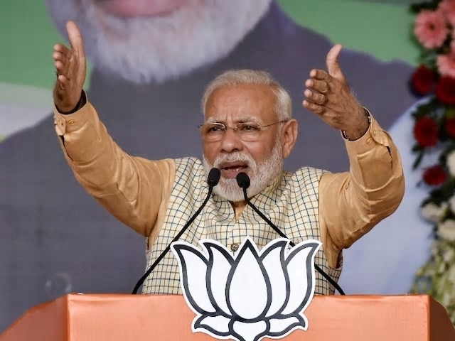 narendra-modi-s-mega-rally-launching-bjp-s-delhi-poll-campaign-at-ramlila-maidan 'মোদিকে পছন্দ না হলে বিরোধিতা করুন, দেশের সম্পত্তি পোড়াবেন না’, রামলীলা ময়দান থেকে বার্তা প্রধানমন্ত্রীর