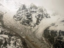 জম্মু-কাশ্মীরে তুষারধসে মৃত্যু ৪ জওয়ানের