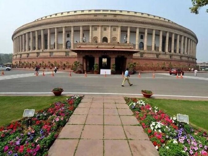MPs Decide to Forgo Food Subsidy at Parliament Canteen, Move Will Save Rs 17 cr Annually সংসদের ক্যান্টিন থেকে উঠে যাচ্ছে ভর্তুকি, সর্বসম্মত সিদ্ধান্ত সাংসদদের, বাঁচবে ১৭ কোটি টাকা