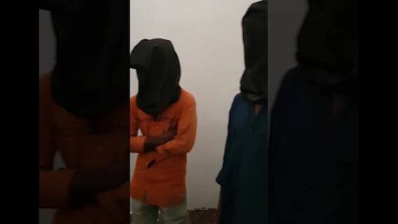 এরপরই পাল্টা গুলিতে ৪ জনের মৃত্যু হয়। 