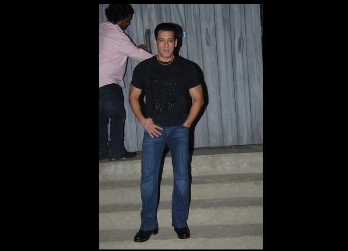 আগামী ২০ ডিসেম্বর মুক্তি পেতে চলেছে ছবিটি।