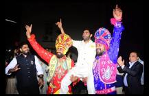 আরমান জৈনের রোকা অনুষ্ঠানে গেলেন করিনা, সেফ, করিশমা- দেখে নিন সেইসব ছবি