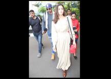 দেখুন, এয়ারপোর্টে ক্যামেরাবন্দি ‘ব্রহ্মাস্ত্র’ জুটি রণবীর-আলিয়া