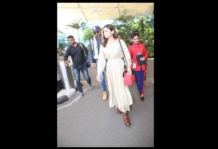 অয়ন মুখোপাধ্যায় পরিচালিত ছবিতে কাজ করতে গিয়ে রণবীর-আলিয়ার রসায়ন অন্যমাত্রা পেয়েছে বলে ধারণা বলিউডের।
