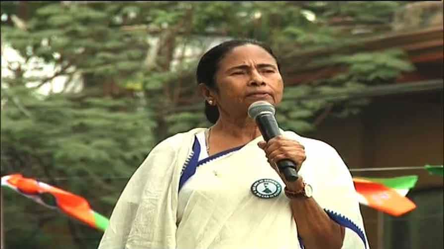 LIVE UPDATE - Mamata CAA Protest Rally Howrah LIVE UPDATE: ‘সব কা বিকাশের জায়গায় হচ্ছে সব কা বিনাশ’, মোদি সরকারকে ধর্মতলার প্রতিবাদ মঞ্চ থেকে কটাক্ষ মুখ্যমন্ত্রীর