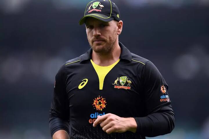 সীমিত ওভারের ফর্ম্যাটে অস্ট্রেলিয়ার অধিনায়ক অ্যারন ফিঞ্চকেও দলে নিতে চাইবে কিংস ইলেভেন পঞ্জাব। এই ব্যাটসম্যানের মধ্যে দলকে নেতৃত্ব দেওয়ার ক্ষমতা রয়েছে। তিনি ওপেনার হিসেবেও সফল। 