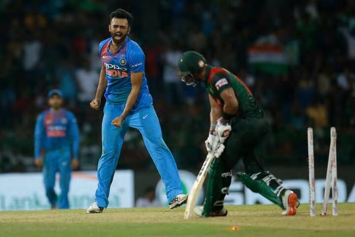 জয়দেব উনাদকট: গত দুটি নিলামে সবচেয়ে দাবি ভারতীয় ক্রিকেটার ছিলেন উনাদকট। তাঁর বাঁহাতি পেস ও ভারতের পরিবেশ সম্পর্কে ধারণার কারণে ফ্র্যাঞ্চাইজিগুলি তাঁকে দলে পেতে চাইবে। বোলিংয়ে বৈচিত্র্য ও এই ফরম্যাটে তাঁর অভিজ্ঞতা এবং বোলারদের সমস্যায় ফেলার দক্ষতা নিলামের সময় ফ্র্যাঞ্চাইজিগুলির মাথায় থাকবে। 