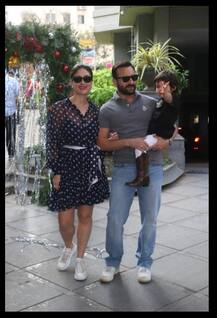 ছবিতে দেখুন - ৩ বছরে পা তৈমুরের, পার্টি দিলেন সেফ-করিনা