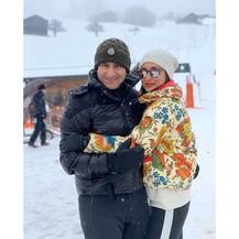 সুইৎজারল্যান্ডে ছুটি কাটাচ্ছেন করিনা, সইফ, তৈমুর ও করিশ্মা