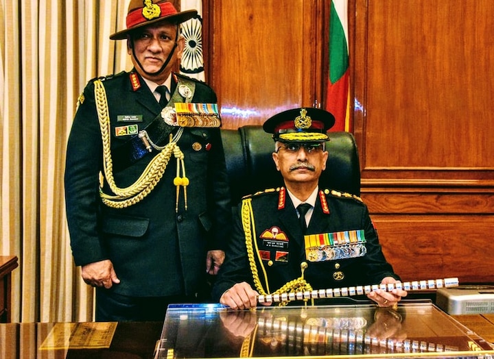 manoj-mukund-naravane-takes-charge-as-new-army-chief সেনাপ্রধান হিসেবে দায়িত্ব নিয়েই পাকিস্তানকে কড়া বার্তা মুকুন্দ নারাভানের