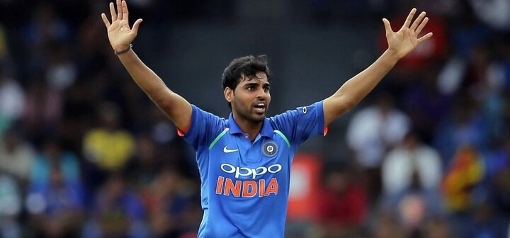 চোট পেয়ে বেশ কিছুদিন ধরে মাঠের বাইরে ভারতের অন্যতম সেরা পেসার ভুবনেশ্বর কুমার। দীপক চাহার ও নবদীপ সাইনি ভাল পারফরম্যান্স দেখাচ্ছেন। জসপ্রীত বুমরাহও চোট সারিয়ে জাতীয় দলে ফেরার অপেক্ষায়। মহম্মদ শামি, উমেশ যাদবরাও ভাল পারফরম্যান্স দেখিয়ে নিজেদের জায়গা পাকা করে ফেলেছেন। ফলে টি-২০ বিশ্বকাপে ভারতীয় দলে সুযোগ পেতে গেলে আইপিএল-এ দারুণ পারফরম্যান্স দেখাতে হবে ভুবনেশ্বরকে।