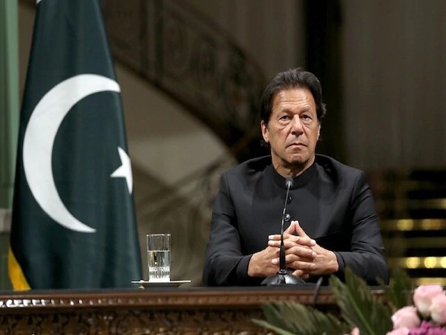 Saudi Arabia Holds Back Oil to Pakistan After Imran Khan Government Threatens to Split OIC Over Kashmir Issue কাশ্মীর নিয়ে ওআইসি ভেঙে দেওয়ার হুমকি দেওয়ায় পাকিস্তানকে তেল দেবে না, জানাল সৌদি আরব