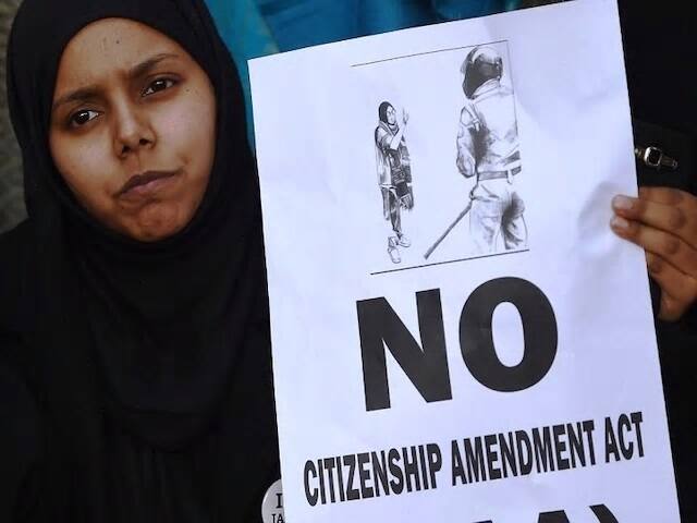 Against the Constitution's secular character, Madhya Pradesh Cabinet passed resolution against CAA, sought its abrogation ‘সংবিধানের ধর্মনিরপেক্ষ চরিত্রের পরিপন্থী’, এবার সিএএ বাতিল চেয়ে প্রস্তাব পাশ মধ্যপ্রদেশ ক্যাবিনেটেও