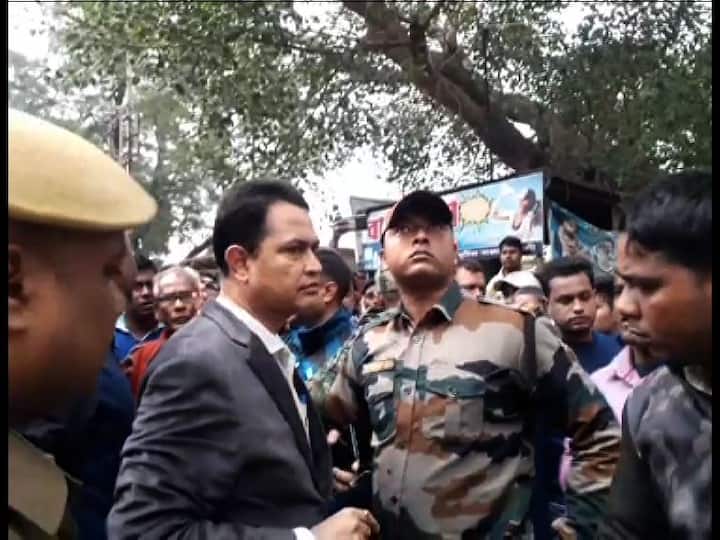 চুঁচুড়ার বিক্ষোভের মুখে পড়েন চন্দননগরের পুলিশ কমিশনার!! 