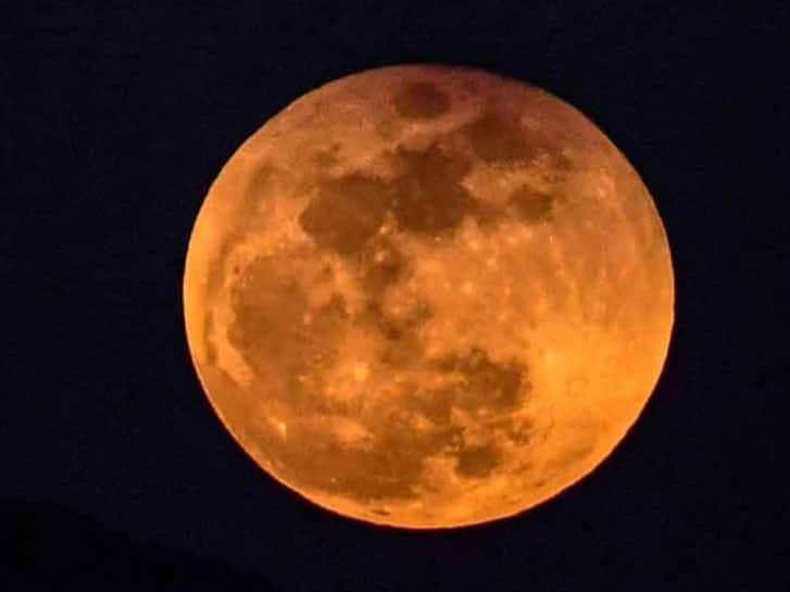 আগামীকাল এ বছরের প্রথম চন্দ্রগ্রহণ Lunar Eclipse will be visible on Friday and Saturday night আগামীকাল এ বছরের প্রথম চন্দ্রগ্রহণ