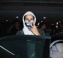 দেখুন, ‘জার্সি’-র শ্যুটিং করতে গিয়ে চোট পাওয়ার পর মুম্বইয়ে ফিরলেন শাহিদ কপূর