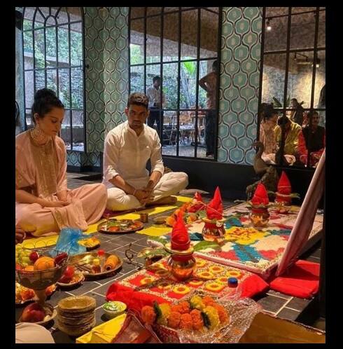 পূজো করে প্রোডাকশান হাউসের শুভ উদ্বোধন করলেন কঙ্গনা।