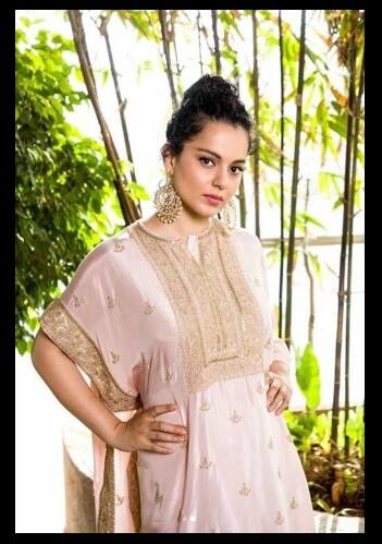 প্রোডাকশান হাউজের ছবি পোস্ট করেন কঙ্গনার বোন রঙ্গোলী চান্দেল।