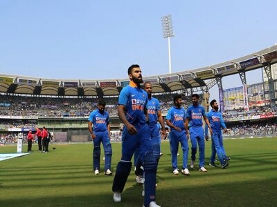 IND vs AUS, 2nd ODI: India Eye Win At Rajkot To Level Series Post Wankhede Drubbing ওয়াংখেড়েতে হারের পর আজ রাজকোটে ঘুরে দাঁড়ানোর লড়াই টিম ইন্ডিয়ার