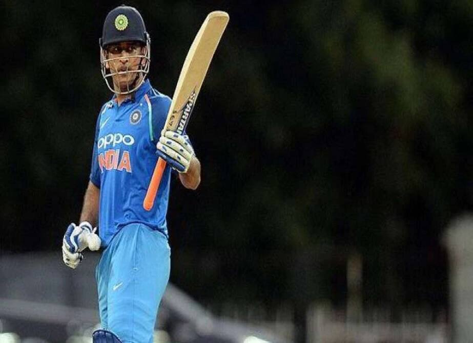 No rustiness as Dhoni looks in complete control, Jharkhand coach দীর্ঘদিন মাঠের বাইরে থাকলেও ধোনির মধ্যে কোনওরকম জড়তা নেই, জানালেন ঝাড়খণ্ডের কোচ
