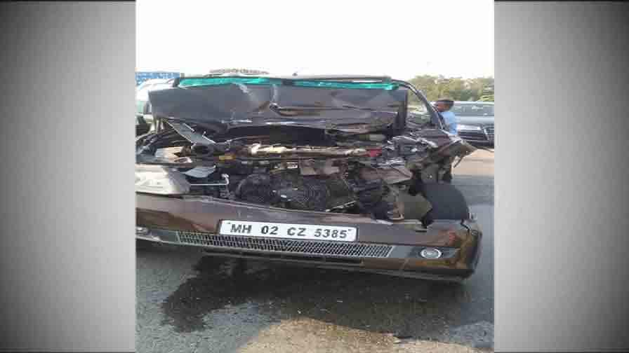 Shabana Azmi Road Accident: Veteran Actress Is Stable, Says Hospital সড়ক দুর্ঘটনায় আহত শাবানা আজমি: ‘অনেকটাই ভাল আছেন অভিনেত্রী,’ জানাল হাসপাতাল