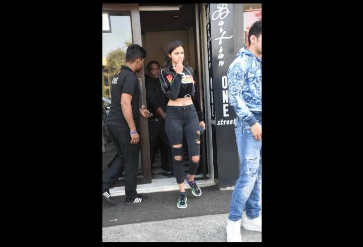 ছবি - মানব মঙ্গলানি 