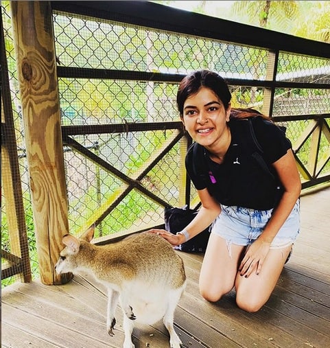 ডিসেম্বরের ছুটি অস্ট্রেলিয়ায় কাটাতে যান মধুমিতা। 