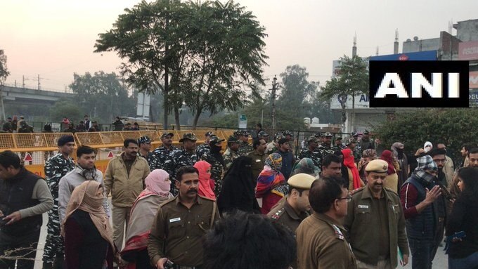 Stir at Shaheen Bagh will continue despite firing, says protesters গুলি চললেও পিছু হঠছেন না, সিএএ প্রত্যাহার না হওয়া পর্যন্ত চলবে আন্দোলন, জানালেন শাহিনবাগের প্রতিবাদীরা