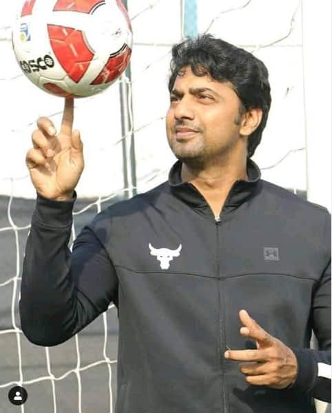 আঙুলের ডগায় খেলা।