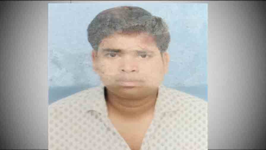 Man allegedly commits suicide as he was beaten up for protesting extra-marital affairs of wife স্ত্রীর ‘বিবাহবহির্ভূত সম্পর্কে আপত্তি করায় মারধর’, অপমানে আত্মঘাতী যুবক?