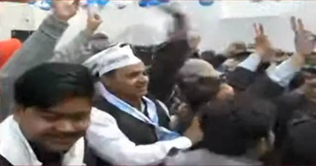 বিকেলের মধ্যেই জানা যাবে দিল্লি বিধানসভা নির্বাচনের  চূড়ান্ত ফলাফল  