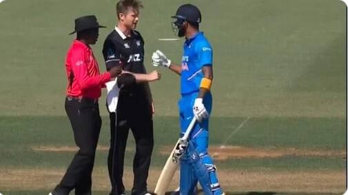 Jimmy Neesham Shares Funny Picture With KL Rahul আইপিএলের জন্যও কিছু রান বাঁচিয়ে রাখো, সোশ্যাল মিডিয়ায় রাহুলের সঙ্গে খুনসুটি নিশামের