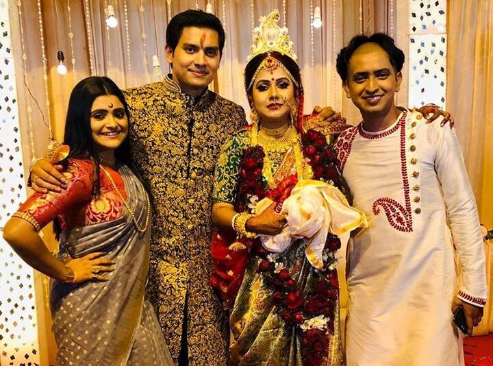 মাঘের অল্প শীতেই বিয়ে সেরে ফেললেন টেলিপাড়ার তারকা প্রীতি বিশ্বাস। 