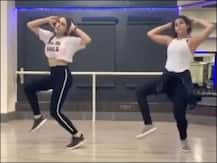 দেখুন: ‘লাভ আজকাল’ সিনেমার গানে নাচের অনুশীলন সারার