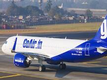 পাখির ধাক্কা, আমদাবাদ বিমানবন্দর থেকে টেক-অফের সময় গো এয়ারের বিমানের ইঞ্জিনে আগুন, যাত্রীদের নিরাপদে উদ্ধার