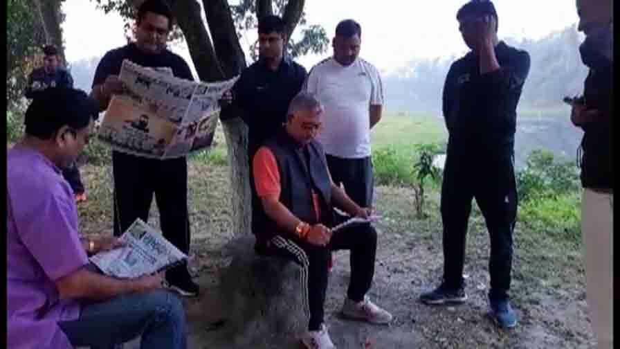 Dilip Ghosh on municipality elections কমিশন নিয়ম মেনে ভোট না করলে কোর্টে যাব, বললেন দিলীপ