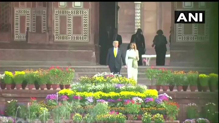 ট্রাম্পের সফরের আগে বিশেষ ভাবে সাজানো হয়েছে তাজমহলকে।