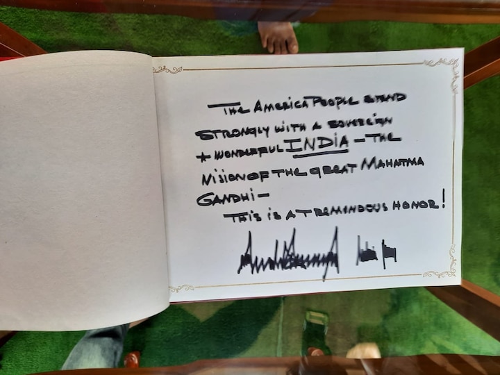  Donald Trumps message in the visitors book at Raj Ghat গাঁধীর স্বপ্নের সুন্দর ও সার্বভৌম ভারতের পাশে আছে আমেরিকা, রাজঘাটের ভিজিটর্স বুকে বার্তা ট্রাম্পের