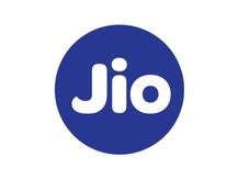 জিওফোন ইউজারদের জন্য সুখবর, ১০০ মিনিটের কল আর ১০০ এসএমএস ফ্রি দিচ্ছে কম্পানি