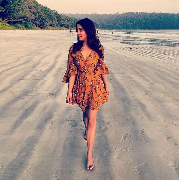 কিছুদিন আগে আন্দামান বেড়াতে গিয়েছিলেন রাইমা সেন।