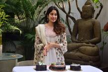 ঠাকুমার বাংলোয় জাহ্নবী পালন করলেন তাঁর ২৩তম জন্মদিন