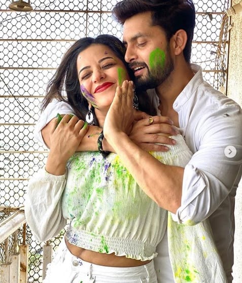'দুপুর ঠাকুরপো'- খ্যাত ঝুমা বৌদিকে নিয়ে উৎসাহের শেষ নেই নেটিজেনদের। সেই মোনালিসার হোলির ছবিই ভাইরাল হল এবার। 