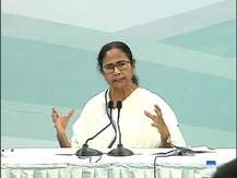 শিক্ষা প্রতিষ্ঠানগুলিতে ১৫ এপ্রিল পর্যন্ত ছুটি, ৩১ মার্চ পর্যন্ত সিনেমা হল বন্ধ করার অনুরোধ মুখ্যমন্ত্রীর